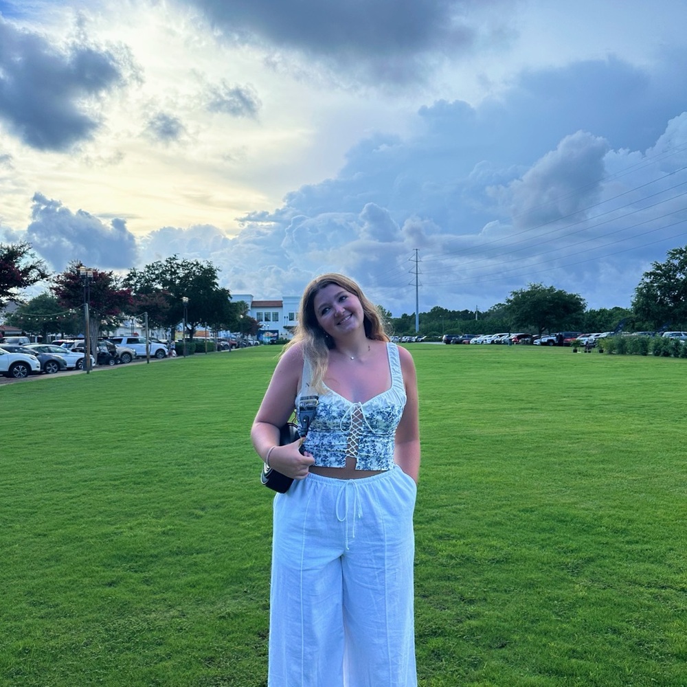 Meet your Posher, Norah
